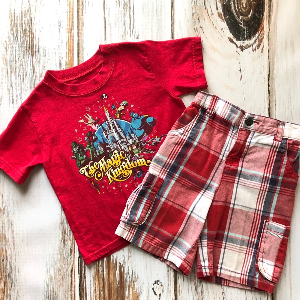 Disney Magic Kingdom T-shirt & Plaid Short Set 2T
